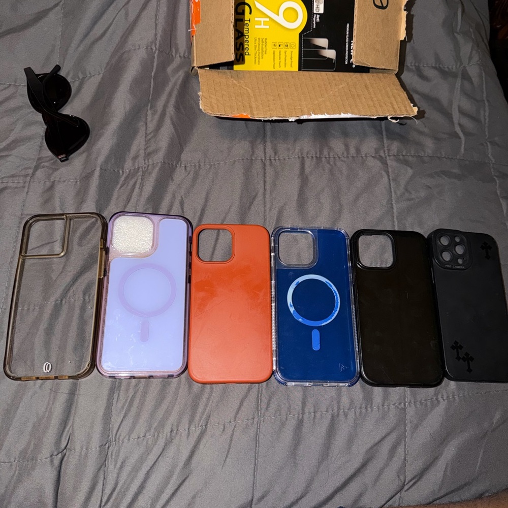 Assorted Smartphone Cases for iPhone 13 Pro Max